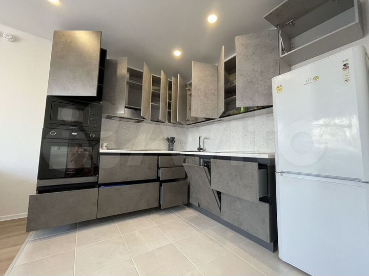 2-к. квартира, 40 м², 25/25 эт.