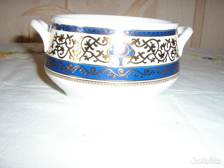 Набор чашек для супа