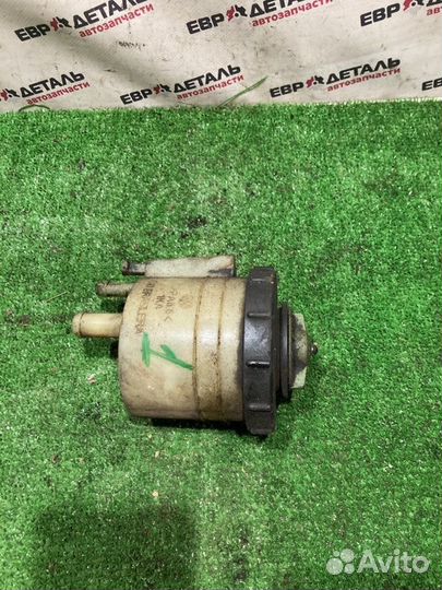 Бачок гидроусилителя руля Volkswagen Pointer