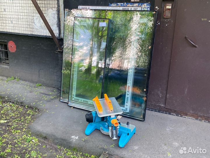 Замена стеклопакета в Санкт-Петербурге и области