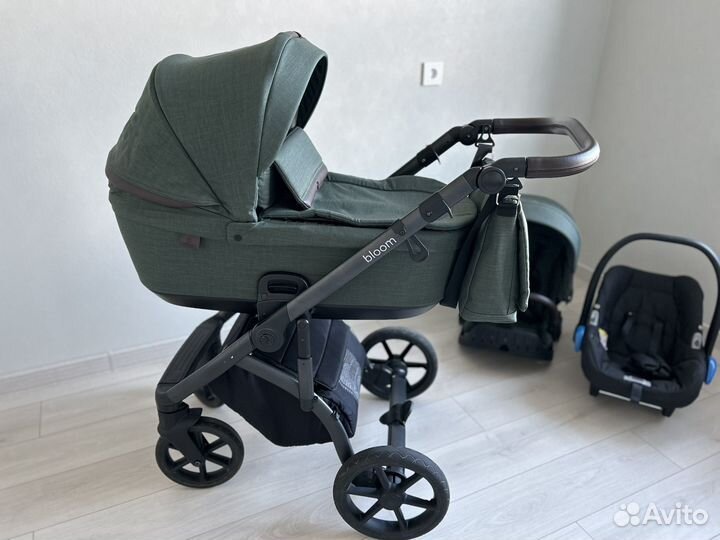 Коляска roan bloom 3 в 1