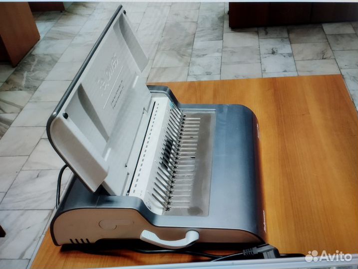 Переплётчик