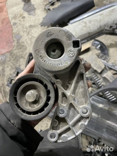 Ролик натяжной volkswagen touareg nf