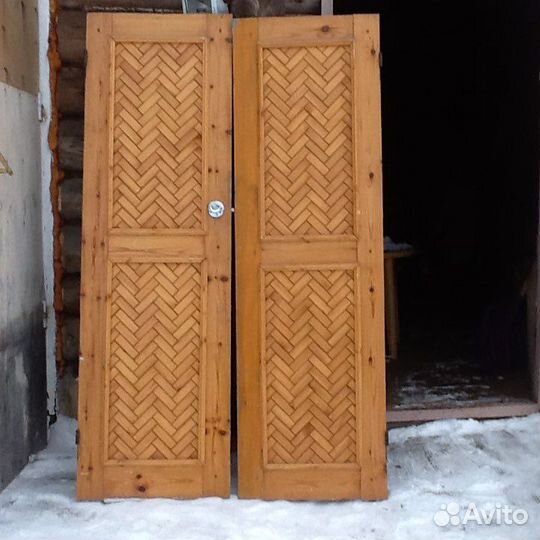 Дверь двустворчатая