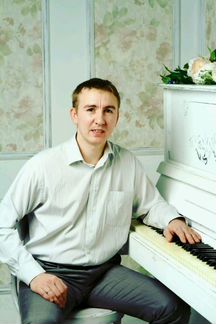 Настройщик пианино (фортепиано)