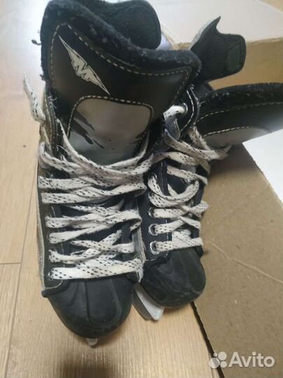 Коньки хоккейные детские 29 размер