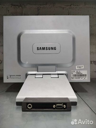 Монитор Samsung 152x