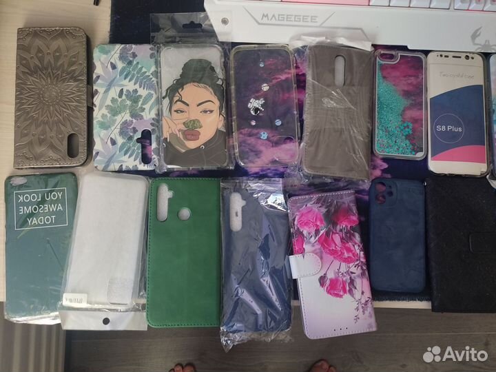 Чехлы для телефонов