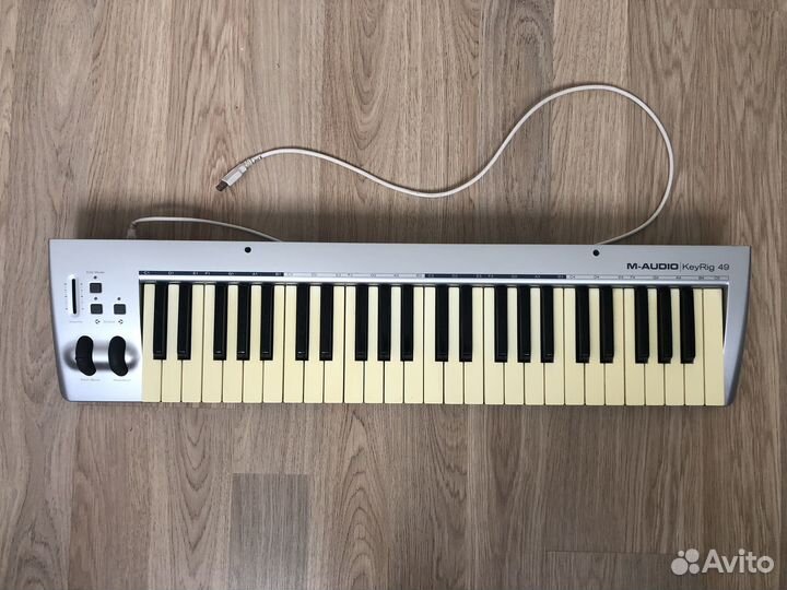Midi-клавиатура KeyRig 49