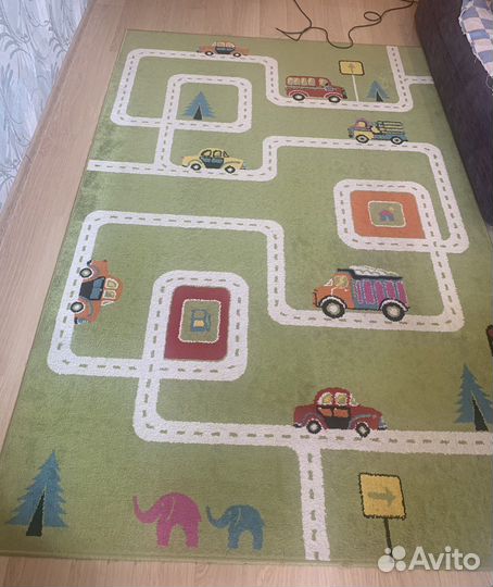 Ковер в детскую