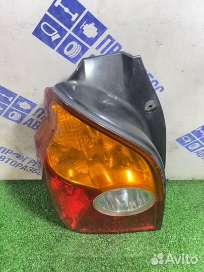 Фонарь задний левый Hyundai Terracan внедорожник