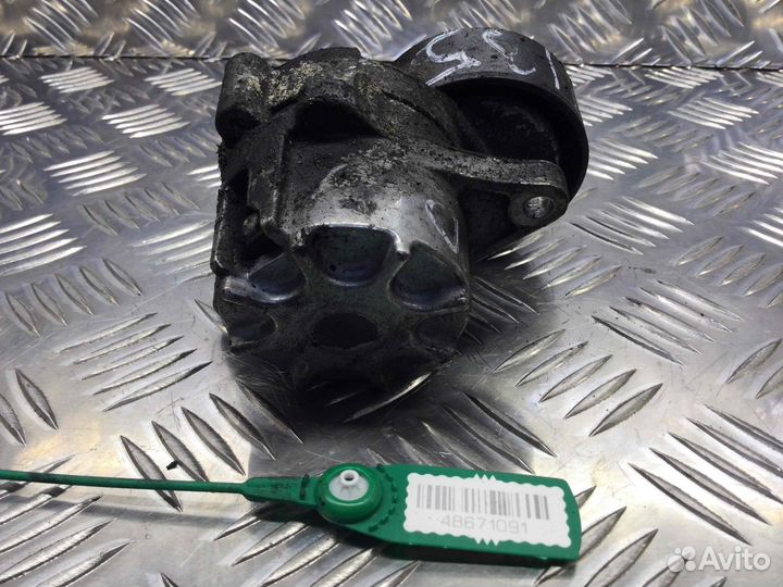 Натяжитель ремня генератора Mercedes C-klasse a611