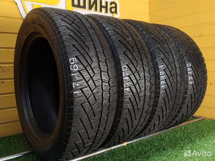 Gislaved Soft Frost 200 215/60 R17