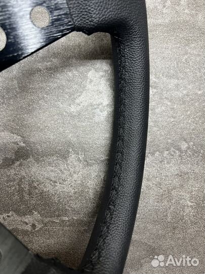 Спортивный руль Momo черный на ваз и иномарки