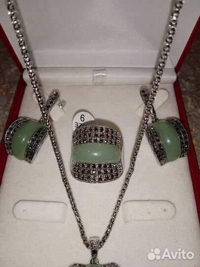 Серебряный комплект 