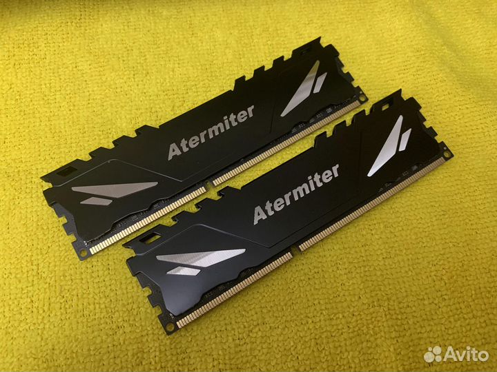 Новая DDR3 PC3-12800 1600MHz 8Gb + 8Gb