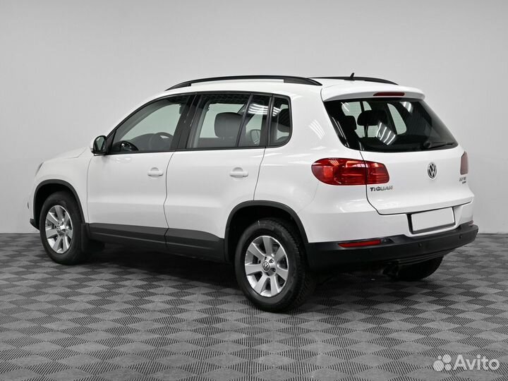 Volkswagen Tiguan 2.0 AT, 2013, 140 000 км