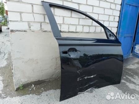 Дверь Mitsubishi Outlander