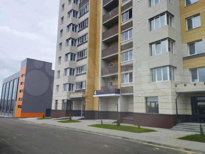 Торговая площадь, 130 м²