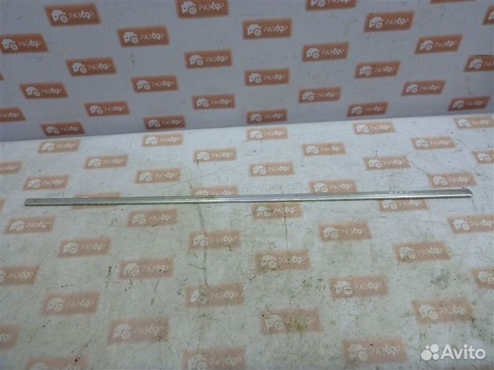 Уплотнитель стекла двери бархотка задний левый