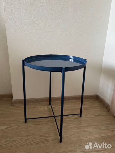 Столик IKEA gladom