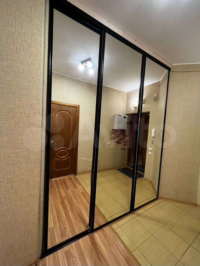 2-к. квартира, 58 м², 6/16 эт.