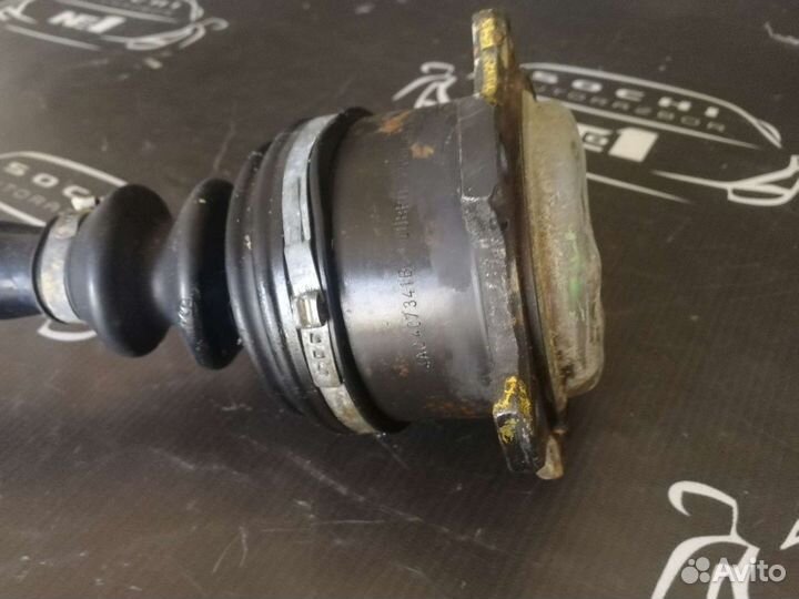 Привод передний правый Volkswagen Passat B5 2.5 td