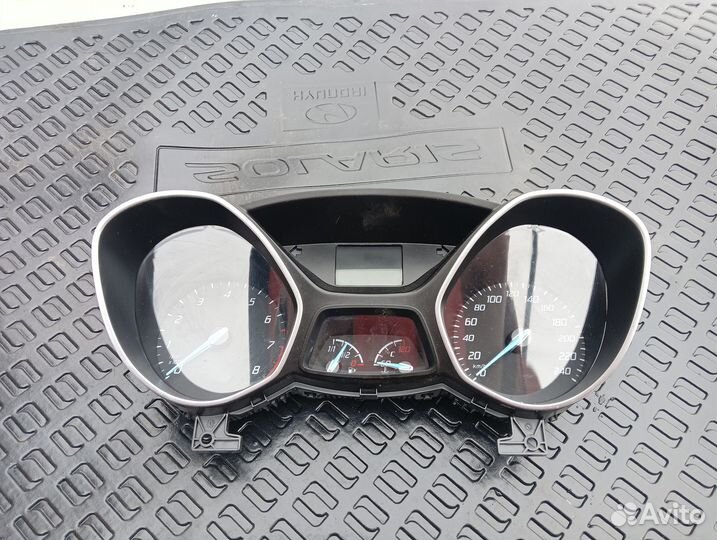 Ford focus 3- щиток приборов 1.6 мех