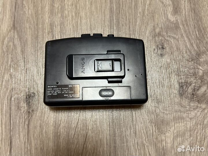 Кассетный плеер sony walkman WM-FX24