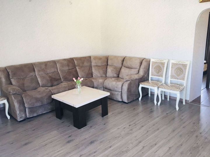 Дом 160 м² на участке 5 сот.