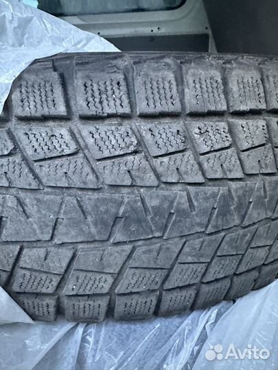 Bridgestone Blizzak Ice 245/70 R16 107Y