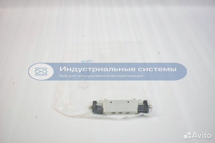 Эл.магн. клапан Festo vuvg-L14-B52-T-G18-1R8L