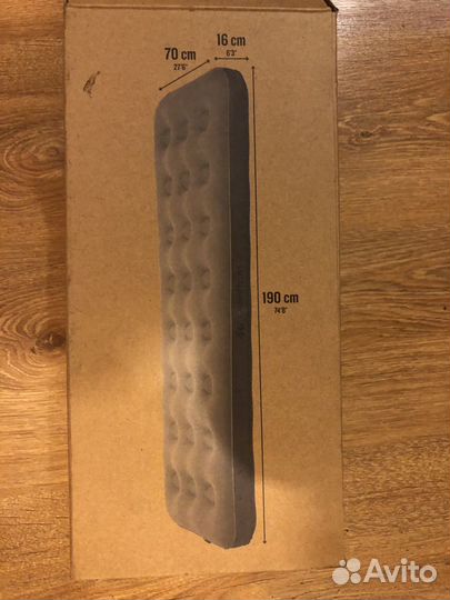 Надувной матрас для кемпинга quechua и насос