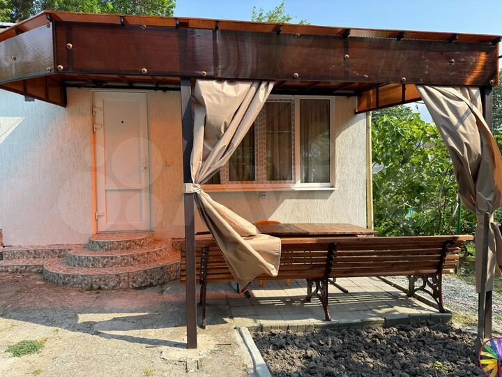 Комната 25 м² в 2-к., 1/1 эт.