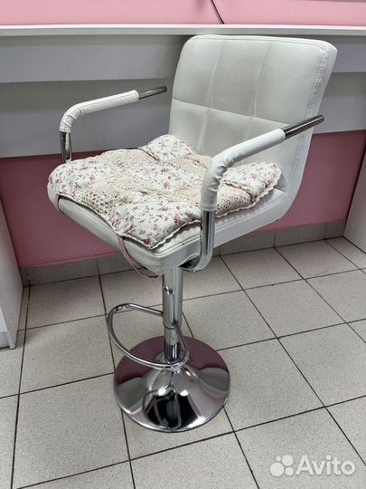 Стул барный