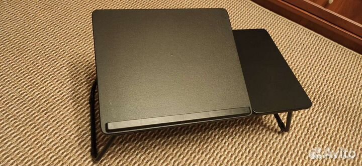 Столик для планшета