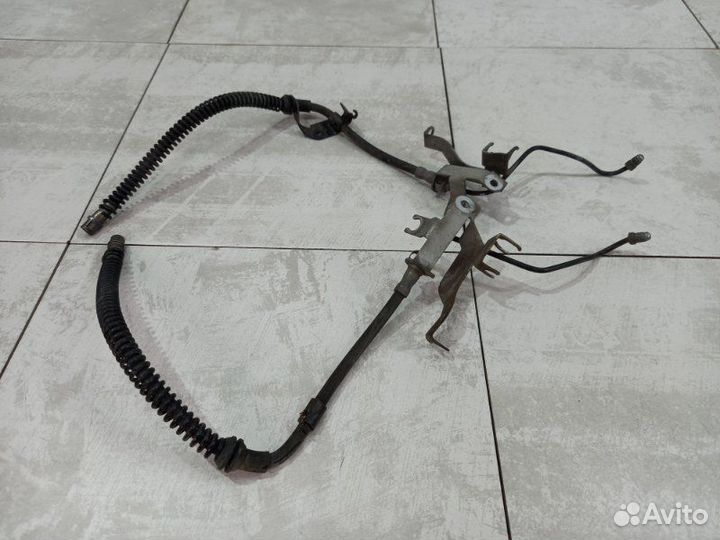 Тормозные трубки переднее Audi Q7 4L 4.2 BAR 2007