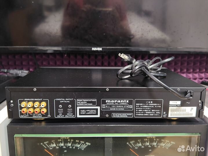 MD/CD-проигрыватель Marantz CM6001