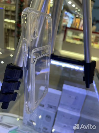 Чехол на iPhone X/XS с отделением для карт