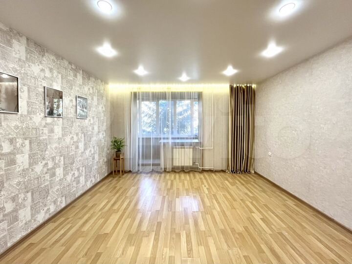 3-к. квартира, 68,5 м², 2/5 эт.