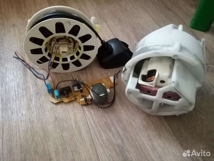 Пылесос Philips fc 9174 на з/ч