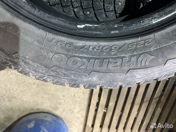 Hankook Aurora K103 225/60 R17