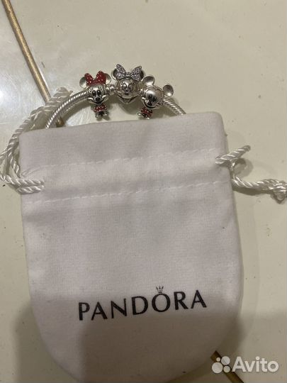 Pandora браслет