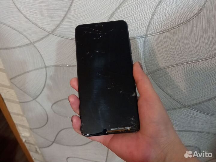 Xiaomi Mi 8 Lite, 4/64 ГБ