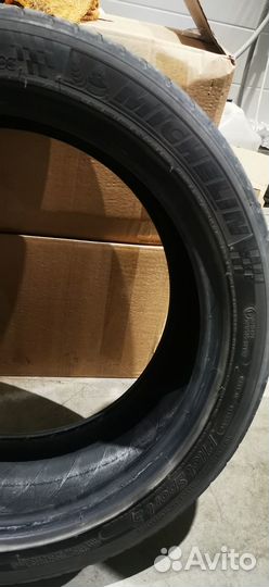 Michelin Pilot Sport 3 235/45 R18 98Y