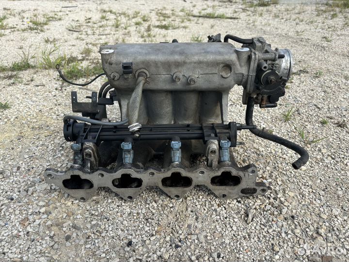 Впускной коллектор Hyundai Sonata 4 2.0