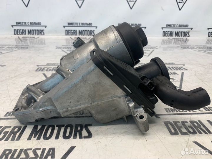 Корпус масляного фильтра Volvo S40 S80 31338685