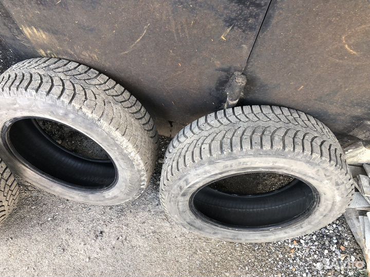 Bridgestone Blizzak Spike-01 185/65 R15