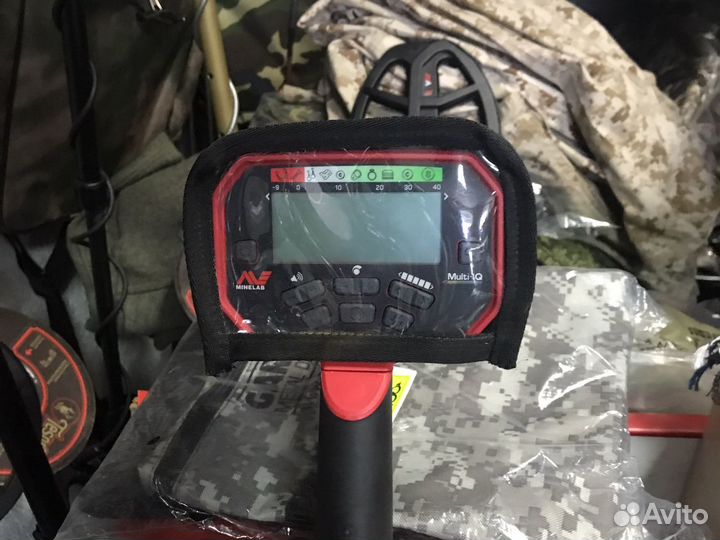 Металлоискатель минелаб ванквиш 440