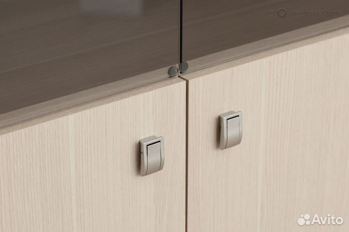 Шкаф для документов со стеклом Vasanta V-664